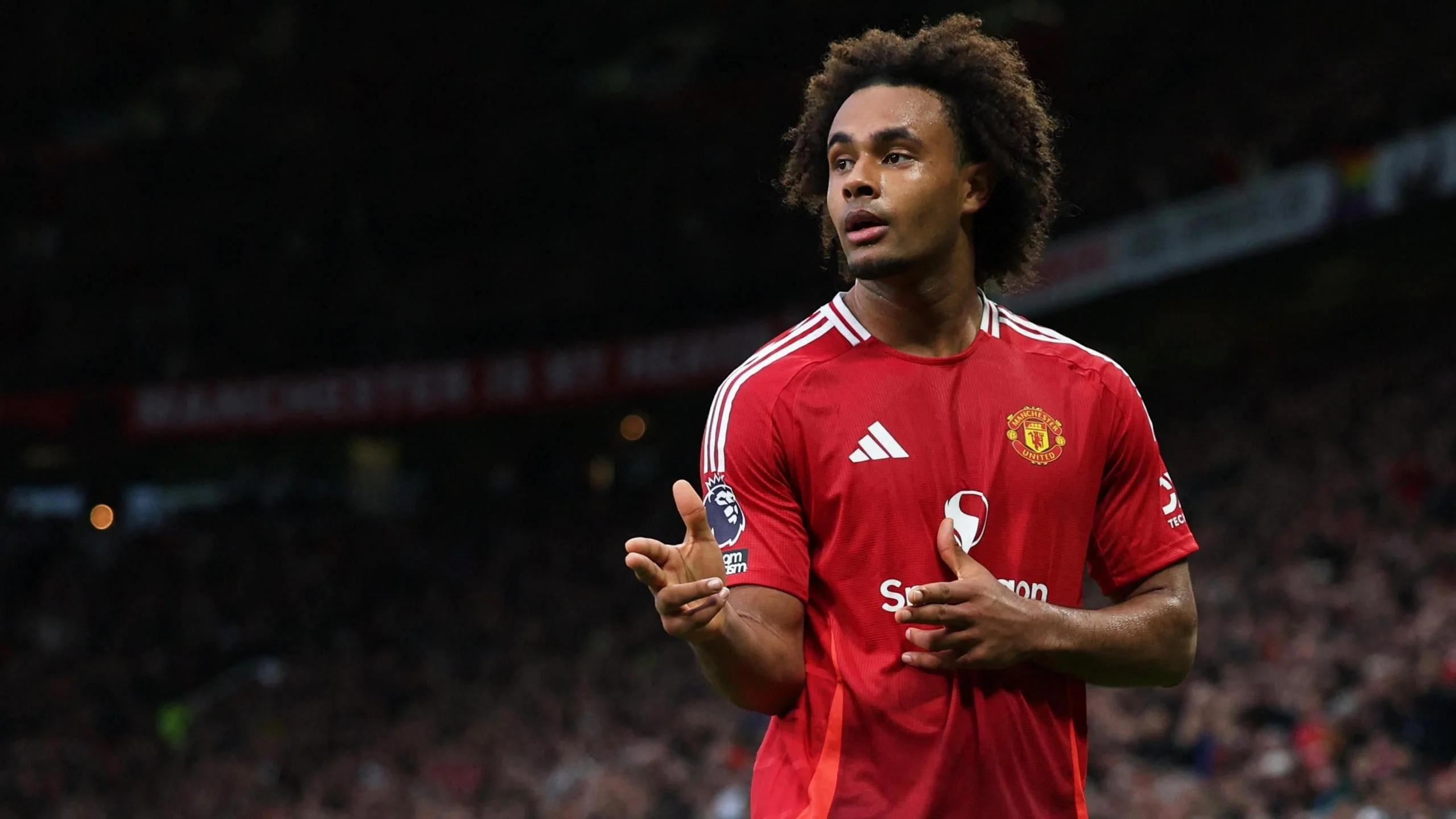 JUVENTUS VÀ AJAX CÙNG THEO ĐUỔI JOSHUA ZIRKZEE: TƯƠNG LAI TIỀN ĐẠO MU ĐỨNG TRƯỚC BƯỚC NGOẶT