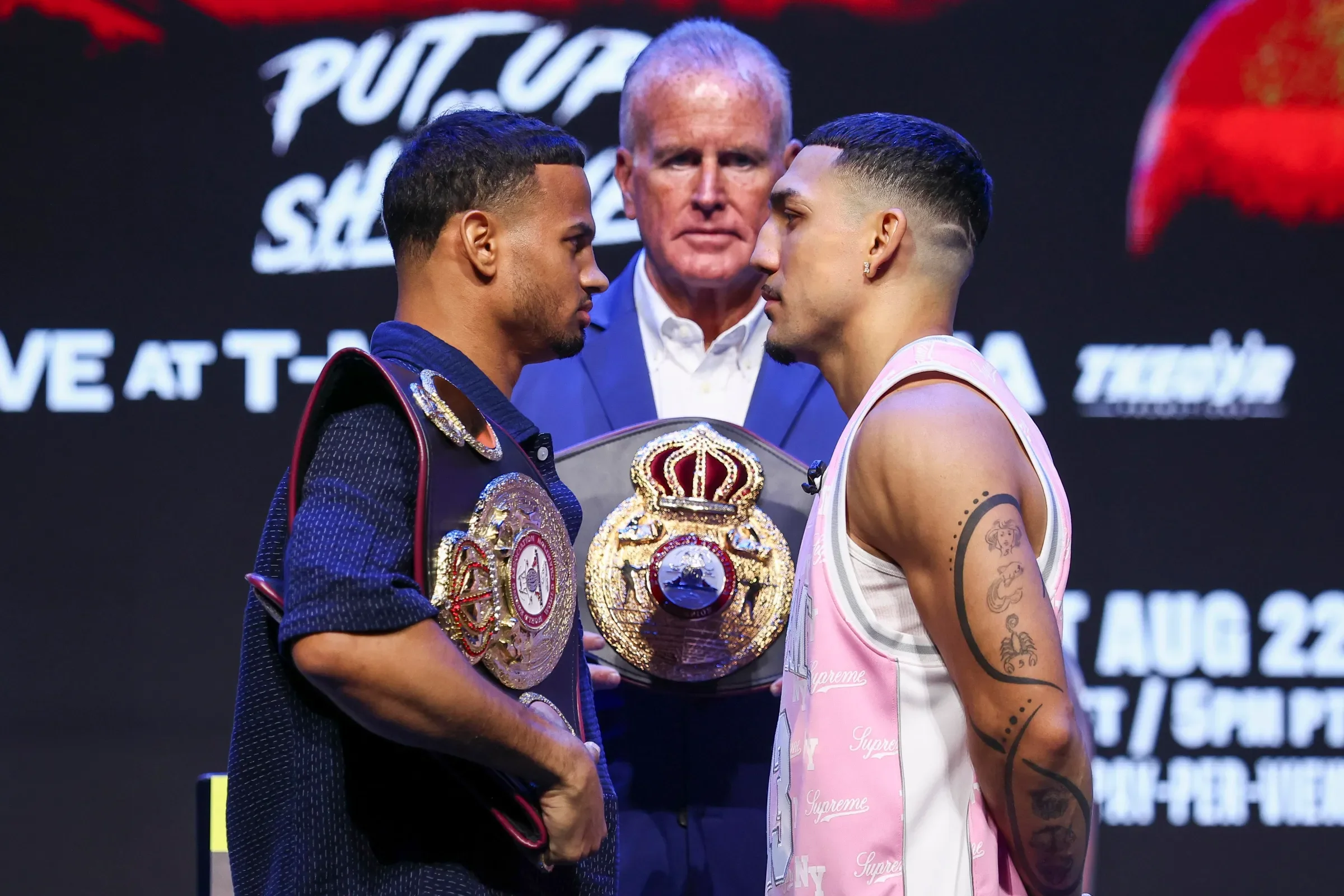 ROLLY ROMERO VS TEOFIMO LOPEZ: NHÀ VÔ ĐỊCH HAY KẺ THÁCH THỨC SẼ LÊN TIẾNG Ở LAS VEGAS?