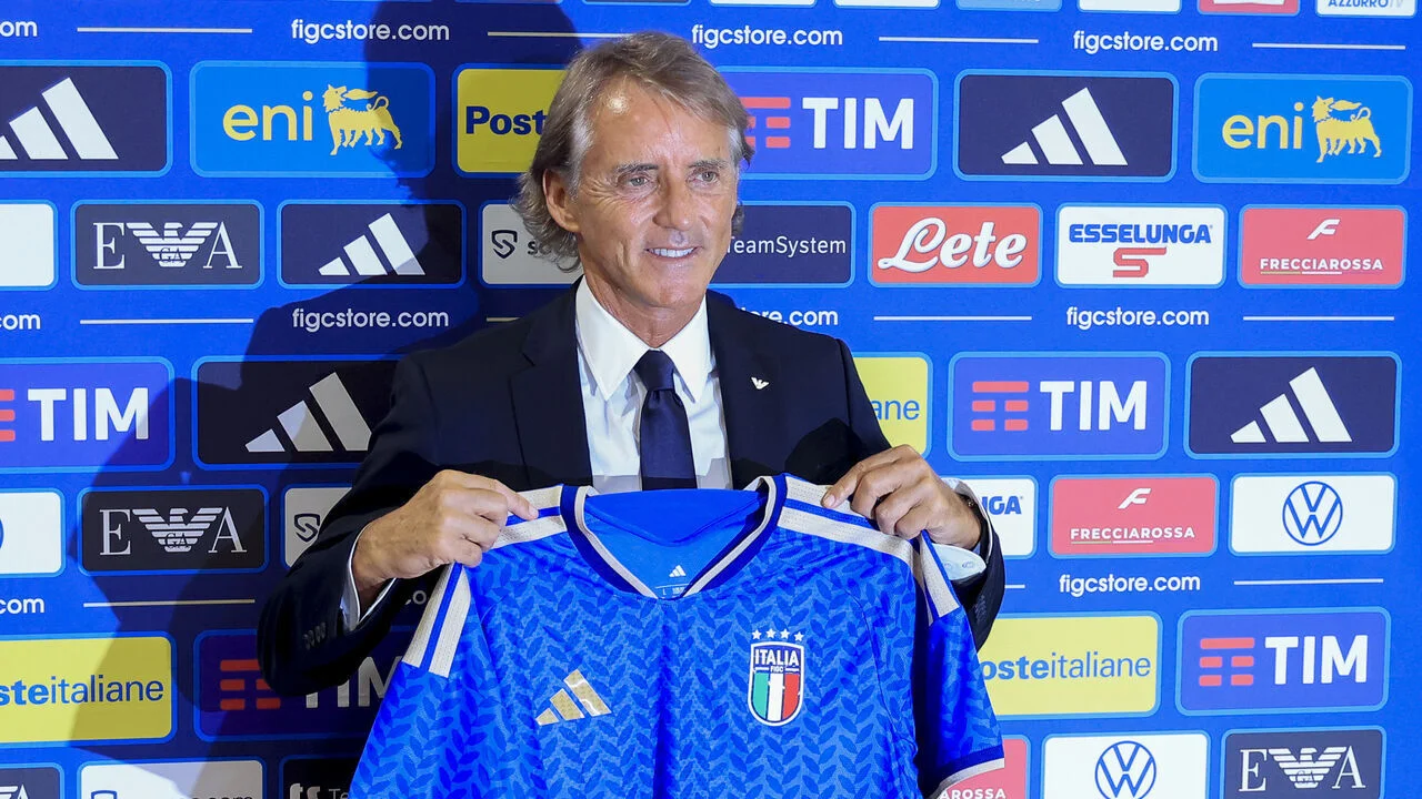 ITALY VS BELGIUM: MANCINI TRỞ LẠI, ITALIA ĐỨNG TRƯỚC PHÉP THỬ LỚN NGAY TRẬN MỞ MÀN